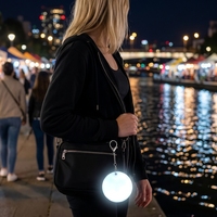 Breloque de sac LED personnalisée en forme de cœur, rechargeable par USB, lampe tactile de nuit à arrêt automatique, pendentif mignon pour sac à main, cadeau pour femmes et filles