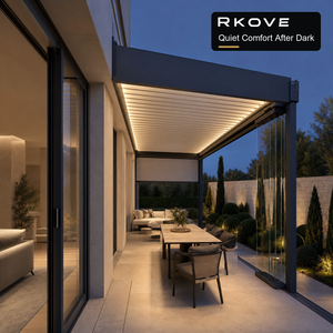 Pérgola Versátil con Paneles de Vidrio Opcionales y Pantalla ZIP para Comodidad en Todo Tipo de Clima - Product Image 1