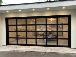 <span class=keywords><strong>Porte</strong></span> <span class=keywords><strong>de</strong></span> <span class=keywords><strong>garage</strong></span> <span class=keywords><strong>sectionnelle</strong></span> automatique à vue complète en verre transparent, au meilleur <span class=keywords><strong>prix</strong></span>, finition industrielle en <span class=keywords><strong>aluminium</strong></span> anodisé noir - Product Image 3