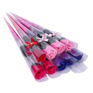 Conjunto <span class=keywords><strong>de</strong></span> regalo <span class=keywords><strong>de</strong></span> flores barato al por mayor, regalo del Día <span class=keywords><strong>de</strong></span> <span class=keywords><strong>la</strong></span> <span class=keywords><strong>madre</strong></span>, flor <span class=keywords><strong>de</strong></span> jabón rosa - Product Image 1