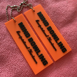 Thiết kế độc đáo mềm dẻo cao su nhựa hangtag, màu cam quần áo Silicone cao su Swing tag với chuỗi kim loại - Product Image 4