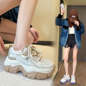 Hot Selling Breathable Mesh Upper Thick Sole Arch <b>Support</b> Massage Anti-slip Low Top Sneakers Women's Fashion Light Comfortable - Product Image 4