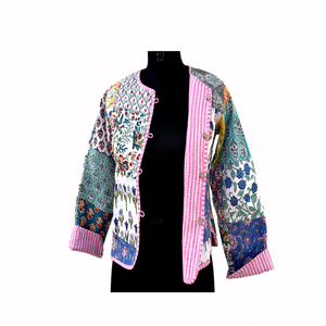 Exportateur indien proposant des vestes courtes d'hiver en molleton de coton réversible, imprimées à la main, respirantes et boutonnées pour femmes - Product Image 6