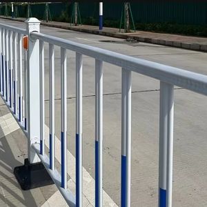 Venta al por mayor de barandillas de carreteras municipales, cercas, aceras y prevención de colisiones de tráfico de fabricantes - Product Image 6