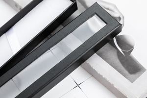 Caixa de Presente de Papel Cartão Personalizada com Tampa Transparente - Product Image 2