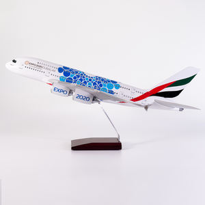 Avion à affichage statique de 46cm 2020, avec lumière LED, pour bus à collectionner A380, emirats arabes unis, EXPO 1/160, dubaï - Product Image 1
