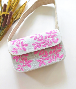 Magnifique sac à bandoulière pour femme, brodé à la main, de haute qualité, style ange, avec perles, œuvre d'art traditionnelle, look moderne et tendance - Product Image 1