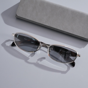 Vintage Y2K Style Small Oval <b>Sunglasses</b> Women Men Thin Metal Frame Trendy Streetwear Sun Glasses Wholesale Custom Logo - Product Image 4