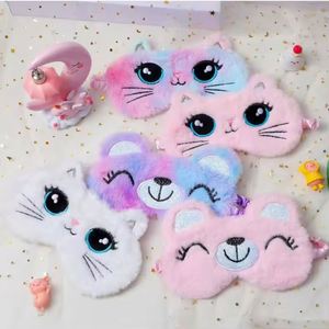 Antifaz de Peluche Elástico para Dormir, con Cuernos Lindos, Suave y Esponjoso, Divertido y Novedoso, con Diseño de Animal - Product Image 2