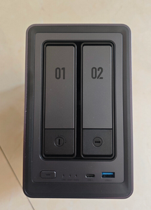 U-GREEN DXP2800 Intel N100 Quad Core 8GB DDR5 SATA HDD M.2 NVMe SSD 2.5GbE Interfaz USB Almacenamiento Conectado a la Red - Product Image 3