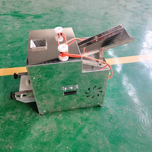 Machine professionnelle à rouler la <span class=keywords><strong>pâte</strong></span> <span class=keywords><strong>feuilletée</strong></span>, à presser la <span class=keywords><strong>pâte</strong></span> à pizza et à fabriquer des enveloppes de <span class=keywords><strong>pâte</strong></span> - Product Image 3