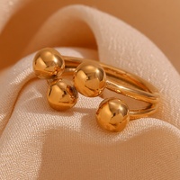 Bague Fleur Plaquée Or PVD Audacieuse et Minimaliste Dreamshow, Bague Empilable en Acier Inoxydable, Bijou Garanti