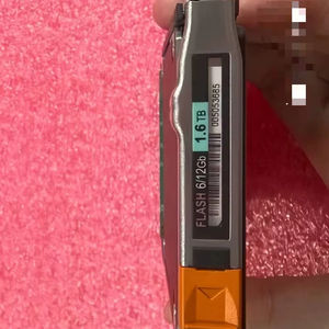 新しいEMC Unity D3-D2S12FXL-1600 1.6T 12Gb SAS 3.0 エンタープライズ内蔵サーバーSSD 005052862 005052863 - Product Image 1