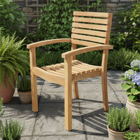 Chaise de salle à manger pliante Indoteak Svelte, légère et durable, design moderne et minimaliste, structure en plastique, confortable, pour hôtel et ferme