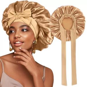 14 pouces femmes <span class=keywords><strong>Satin</strong></span> Bonnet <span class=keywords><strong>cheveux</strong></span> Bonnet <span class=keywords><strong>nuit</strong></span> sommeil bonnet écharpe Wrap pour <span class=keywords><strong>cheveux</strong></span> bouclés avec bande de cravate noir - Product Image 4