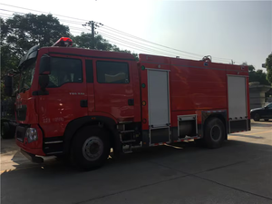 <span class=keywords><strong>Camion</strong></span>-citerne à eau HOWO robuste, remis à neuf, 8 m³, <span class=keywords><strong>camion</strong></span> de pompiers - Product Image 4