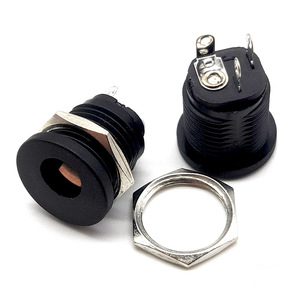 ปลั๊กไฟ DC ตัวเมีย รุ่น DC-022 ขนาด 5.5*2.1/2.5 พร้อมเกลียว จากโรงงานโดยตรง - Product Image 2