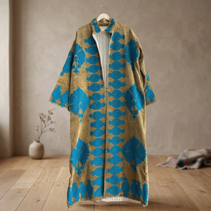 Manteau long en velours olive fait main sur mesure avec broderie appliquée motif grenade bleu turquoise - Product Image 1
