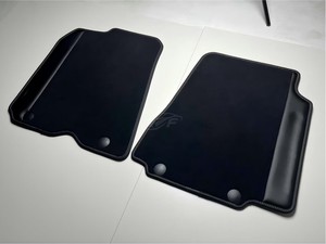 Tapis de sol de luxe personnalisés exclusifs pour Ferrari F8 488 458 Roma California Sf90 812 Portofino - Product Image 1