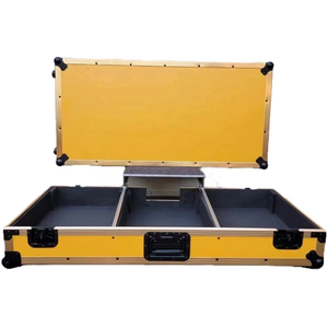 Ensemble <span class=keywords><strong>de</strong></span> contrôleur <span class=keywords><strong>de</strong></span> mixage <span class=keywords><strong>DJ</strong></span> <span class=keywords><strong>Pioneer</strong></span> en contreplaqué jaune personnalisable avec boîtier <span class=keywords><strong>de</strong></span> transport en aluminium - Product Image 2