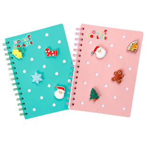 Máy tính xách tay xoắn ốc A5 với vỏ cao su và các yếu tố Giáng sinh trang trí, thiết kế bền cho nhật ký, trường học và sử dụng văn phòng - Product Image 1