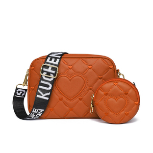 Borsa a Tracolla Moda con Cinturino Regolabile e Pochette Abbinata, Borsa a Tracolla Trapuntata a Cuore in PU - Product Image 4