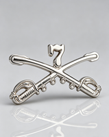 Insignia Personalizada de la 7ª Caballería, Espadas Cruzadas, Aleación de Zinc, Estilo Antiguo, Baño de Níquel Dorado