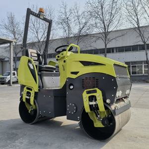 Compacteur vibrant à double tambour de 1 tonne avec moteur Changchai - Moteur hydraulique Danfoss - Product Image 1