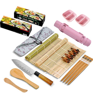 Kit de fabrication de <span class=keywords><strong>sushis</strong></span> pour la cuisine : Outils éducatifs DIY, moule à boulettes de riz à double compartiment en blé, et ensemble de rideaux à rouler en bambou - Product Image 1