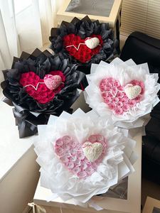 Coffret Cadeau Bouquet de Roses Éternelles ECG Cœur 26 pièces – Fleur Éternelle pour la Saint-Valentin, Cadeau de Déclaration pour Petite Amie - Product Image 6