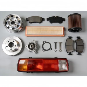 Piezas duraderas para la cabina de Iveco, faro, espejo, cerradura de puerta para Iveco Daily. - Product Image 2