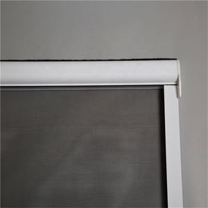 Precio al por mayor, ventana <span class=keywords><strong>de</strong></span> aluminio personalizada, mosquitera, ventana corredera, ventana retráctil, mosquitera enrollable - Product Image 1
