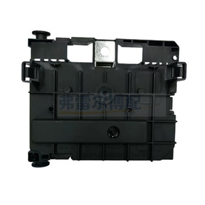Boîtier à fusibles Peugeot Citroën 9807028780 pour 307 308 407 408 C4 Pièce de rechange - Product Image 2