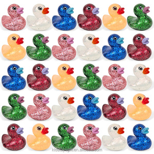 Juguetes de baño de pato con purpurina de goma promocionales al por mayor juguete flotante de baño de pato de goma suave para niños - Product Image 6
