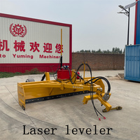 Grattoir de terres agricoles de type 12JP-250 équipé d'un tracteur haute puissance et d'une machine de nivellement laser