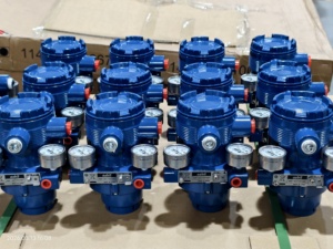 Contrôle chinois avec les régulateurs de pression Azbil/Yamatake AVP302 AVP307 et 67DFR-24(67DF-2343-753218) - Product Image 4