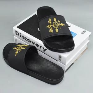 Mules d'Été L&J avec Logo OEM, Sandales Confort Façonné Main, Designs Personnalisés, Sélection de Claquettes de Piscine, Spécialement Conçu - Product Image 1