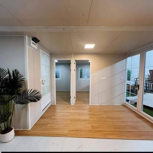 Villa Prefabricada de Estructura de Acero Moderna y de Lujo de 40 Pies x 20 Pies, 2-5 Dormitorios, Plegable, Expandible, de Ensamblaje Rápido, con Energía Solar, Gimnasio y Baño - Product Image 4