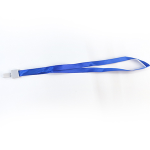 <span class=keywords><strong>Porte</strong></span>-<span class=keywords><strong>badge</strong></span> souple en <span class=keywords><strong>PVC</strong></span> de 15 mm (1,5 cm) avec cordon en polyester pour le cou - Product Image 5