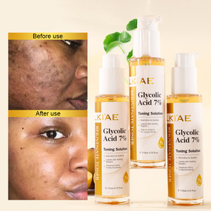 Private Label Blanchiment de la peau Vitamine C Exfoliant Élimination des imperfections Acide glycolique Rajeunissant Tonique pour le visage pour peau noire