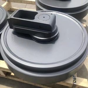 フロントアイドラーアセンブリPC200-7 PC200-<span class=keywords><strong>8</strong></span>建設機械部品20Y-30-00322 - Product Image 2