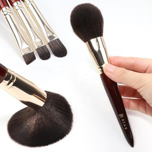 Dias Cruelty-Free Eco-Support 12PCs Kit <span class=keywords><strong>de</strong></span> brochas <span class=keywords><strong>de</strong></span> maquillaje con logotipo personalizado MOQ bajo para uso facial - Product Image 2