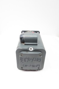 Motor 1FT5102-1AA71-1AH0, Motor de Accionamiento Industrial de Alto Torque de 1200 RPM y 33 Nm - Product Image 3