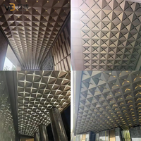 Panneaux de plafond en aluminium sur mesure, facettés en pyramide 3D, couleur or champagne, placage en aluminium revêtu de PVDF pour hall d'hôtel, restaurant