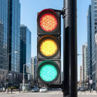 Feux de signalisation LED en aluminium Cosyn 300 mm, alimentés par énergie solaire et secteur, rouge, jaune, vert, clignotants et fixes, pour applications routières et scolaires