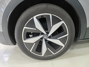 Volkswagen ID4 CROZZ PURE 2022 Usado, SUV Eléctrico de Autonomía Estándar - Product Image 5