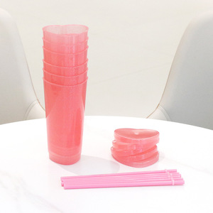 Vaso de Plástico PP de 24oz con Forma de Corazón, Tapa Rosa, Romántico, Reutilizable, para Agua, Regalo para San Valentín, Bodas, Venta al por Menor - Product Image 4