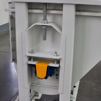 Élévateur à poudre direct usine à vendre / Élévateur à farine certifié CE / Machine de transport verticale économique