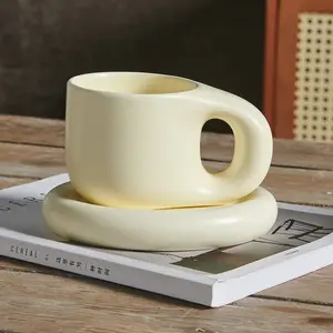 Macaron couleur 400ML tasses drôles tasse en céramique et soucoupe tasse à café avec soucoupe ensemble de tasses à café