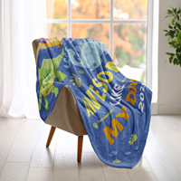 Couverture personnalisée en polyester 100% imprimée numériquement avec des dinosaures, couverture en flanelle douce pour enfants, couverture légère pour lit d'enfant